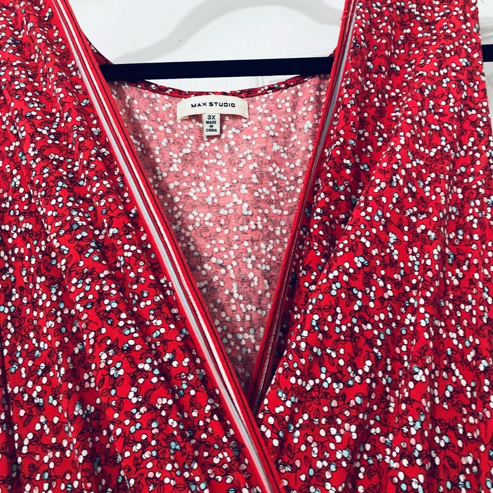 Red and White Patterned maxi dress - Picture 5 of 13